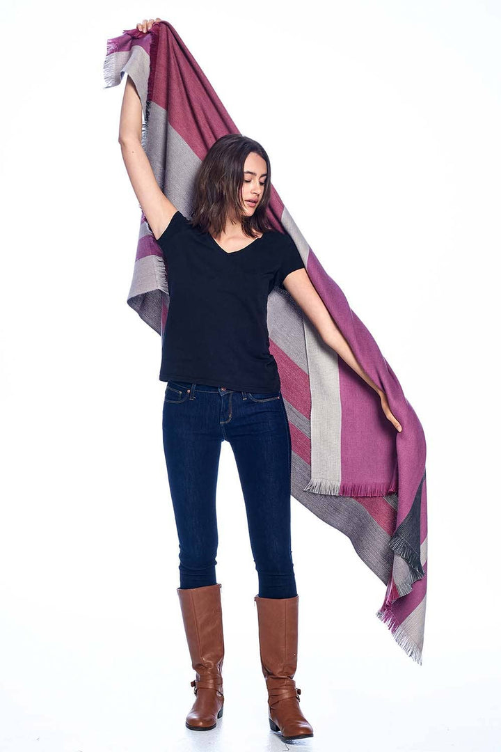 Alpaca Reversible Throw - Sangria